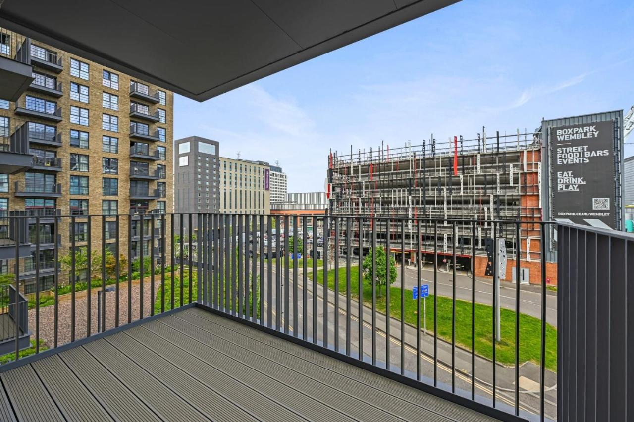 Modern And Chic Apartments At Ferrum Near Wembley Park Лондон Екстер'єр фото