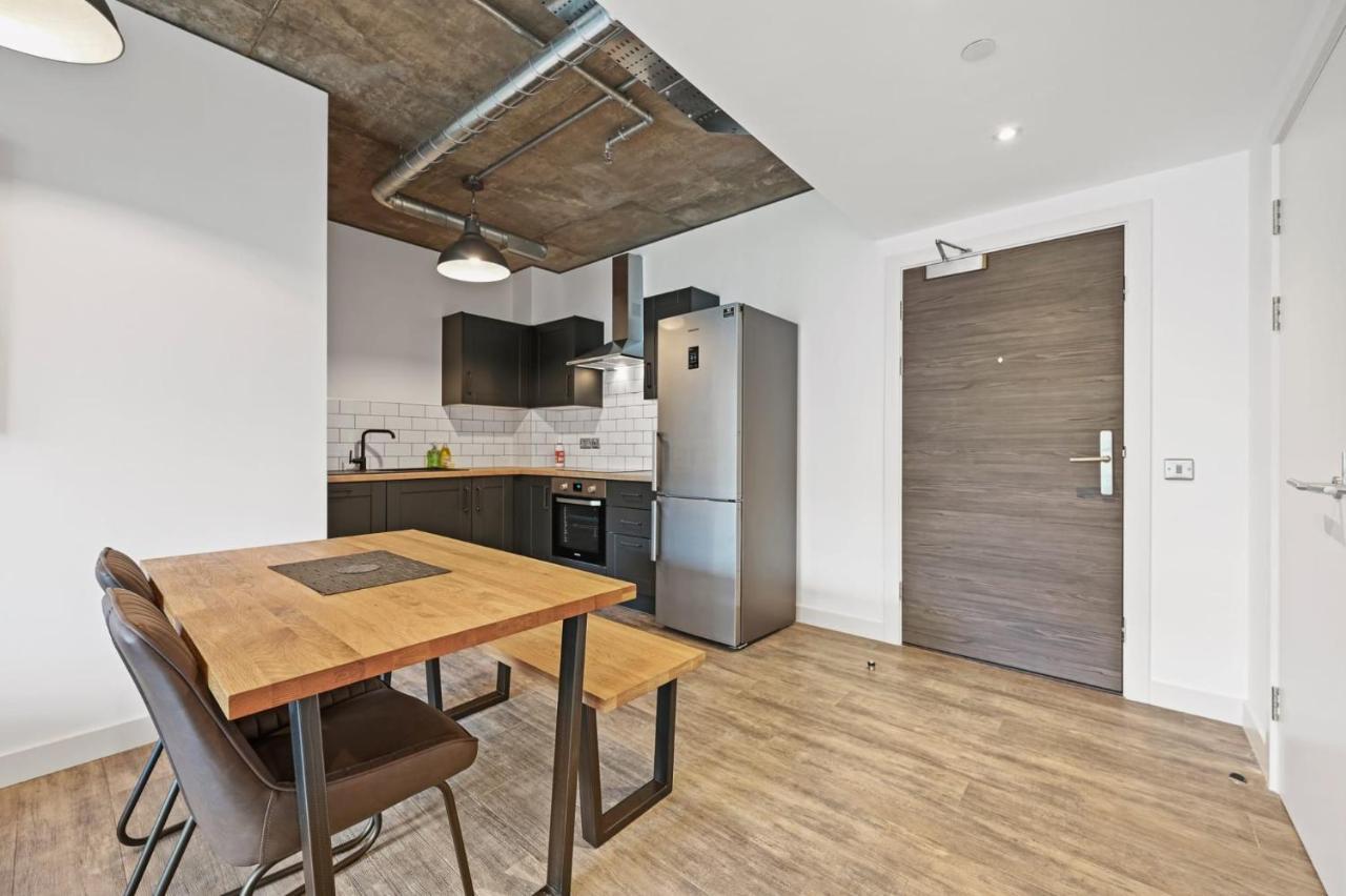 Modern And Chic Apartments At Ferrum Near Wembley Park Лондон Екстер'єр фото