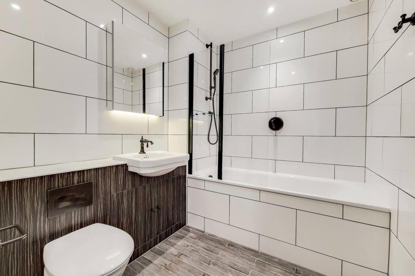 Modern And Chic Apartments At Ferrum Near Wembley Park Лондон Екстер'єр фото